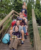 EGT-Biologen im Spreewald Eine Gruppe auf einer Spreewald-Brücke